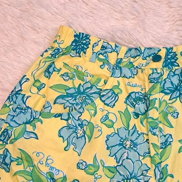 ‎Lilly Pulitzer Bermuda Shorts - Picture 2 of 7